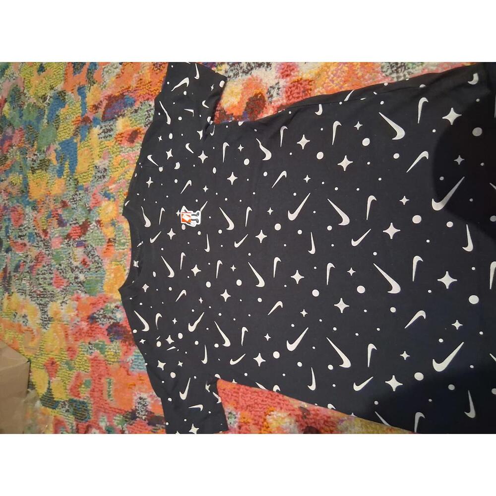 Nike Box Tee Youth XL